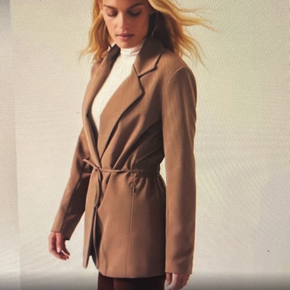 Athleta Endless Primatwill Blazer in Green - Picture 11 of 11